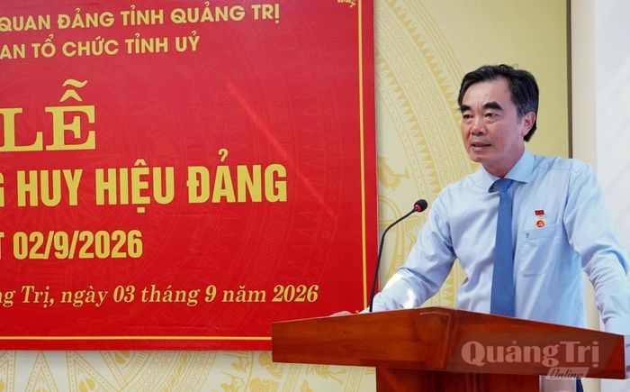 Đồng chí Nguyễn Lương Bình, Trưởng ban Tổ chức Tỉnh ủy phát biểu tại buổi lễ - Ảnh: Q.V
