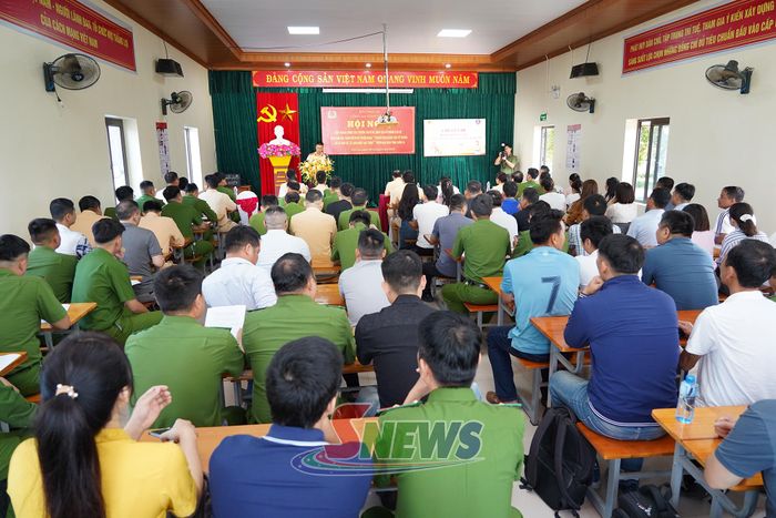 Hội nghị tập huấn công tác tuyên truyền, đào tạo kỹ năng lái xe cho cán bộ, giáo viên.