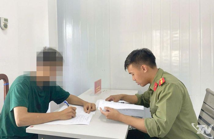 Công an phường Vạn Xuân ra quyết định xử phạt vi phạm hành chính 2,25 triệu đồng đối với H.B.Q.