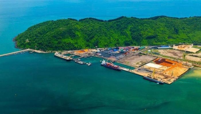 Đầu tư nâng cao năng lực đón tàu và phát triển logistics ở Cảng biển Chân Mây. Ảnh: Cảng Chân Mây