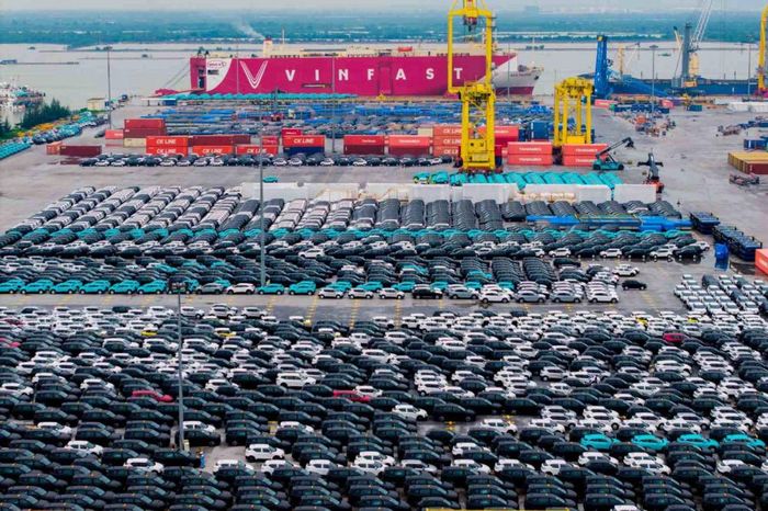 Tại Đông Nam Á, xe điện chiếm khoảng một phần tư tổng doanh số ô tô trong nửa đầu năm 2026, trong đó 30% thuộc về VinFast