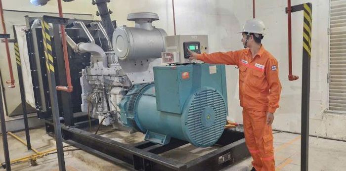 Máy phát Diezen dự phòng tại Đập chính  và Nhà máy Thủy điện Sông Tranh 2