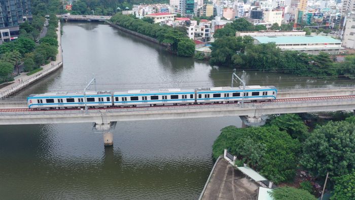 Metro số 1 Bến Thành - Suối Tiên.