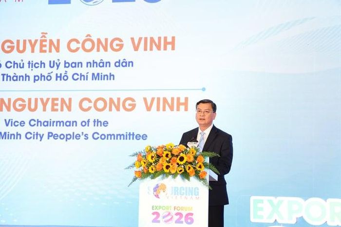  Phó Chủ tịch UBND Tp.HCM Nguyễn Công Vinh khẳng định Thành phố sẽ tiếp tục hoàn thiện môi trường đầu tư, kinh doanh, hỗ trợ doanh nghiệp đổi mới công nghệ, nâng năng lực sản xuất, xây dựng thương hiệu và đáp ứng các tiêu chuẩn quốc tế. 