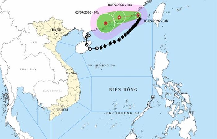 Vị trí và đường đi của bão số 5. Ảnh: thoitietvietnam.gov.vn