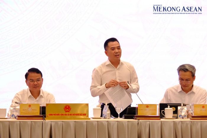 Thứ trưởng Bộ Nông nghiệp và Môi trường Đặng Ngọc Điệp trả lời câu hỏi của báo chí chiều ngày 3/9. Ảnh: Đinh Nhung/Mekong ASEAN