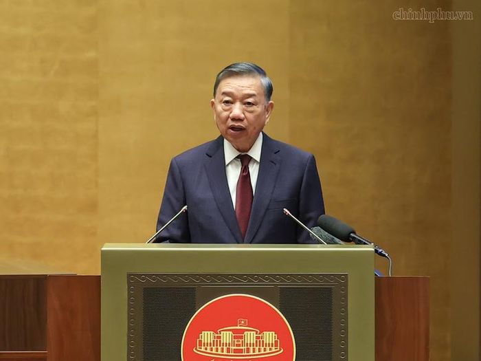 Tổng Bí thư, Chủ tịch nước Tô Lâm phát biểu chỉ đạo Hội nghị toàn quốc nghiên cứu, học tập, quán triệt và triển khai thực hiện một số nghị quyết, chỉ thị của Bộ Chính trị sáng 3/9 - Ảnh: chinhphu.vn/Nhật Bắc