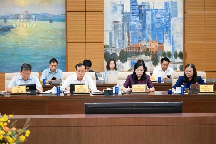 Các đại biểu tham dự phiên họp (Ảnh VPQH))