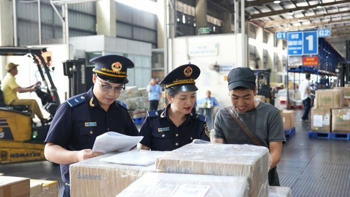 Dữ liệu được cung cấp đầy đủ, chia sẻ đúng quy định giúp quá trình xử lý có điều kiện được thực hiện nhanh hơn. (Ảnh: Cục Hải quan)