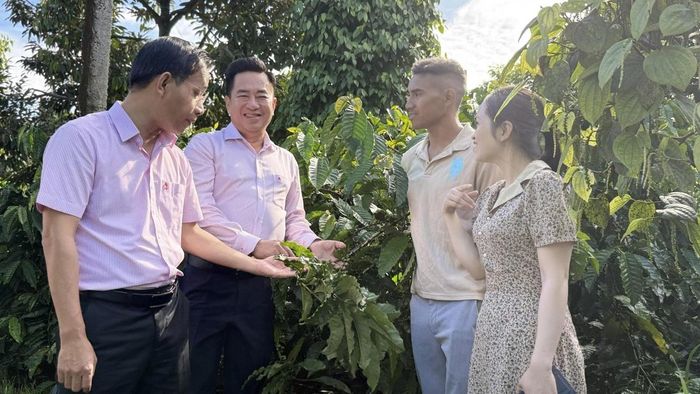 Hiệu quả của tín dụng chính sách đôi khi không nằm ở những con số lớn, mà hiện hữu trong câu chuyện của từng gia đình (Ảnh: C.T)