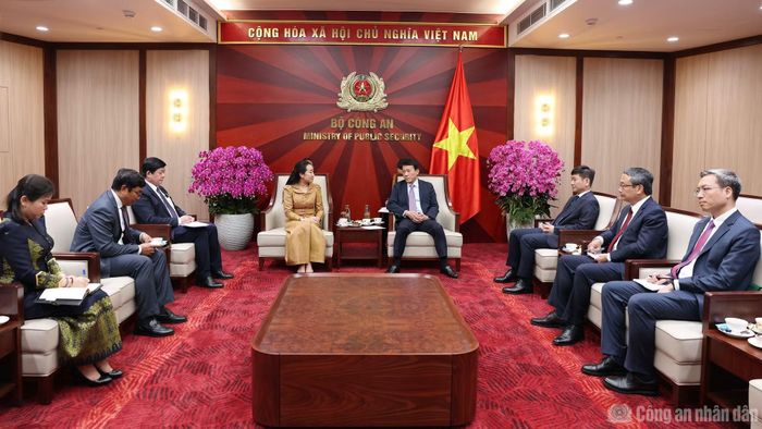 Quang cảnh buổi tiếp.