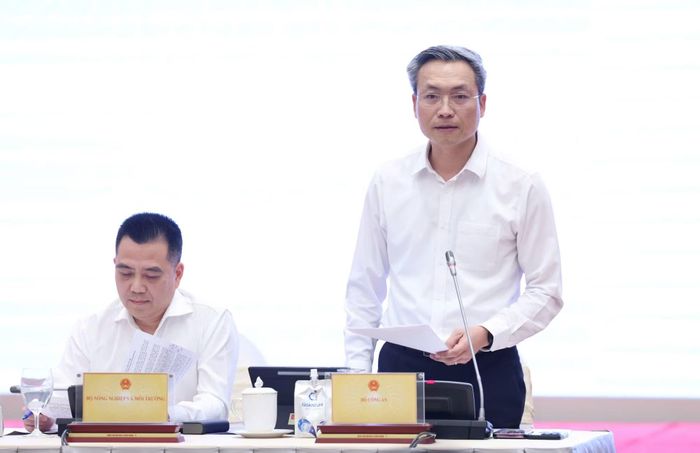 Thiếu tướng Nguyễn Quốc Toản trả lời tại Họp báo Chính phủ, chiều 3/9.