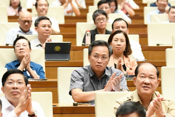 Tổng Kiểm toán nhà nước Nguyễn Hữu Nghĩa dự Hội nghị tại điểm cầu Nhà Quốc hội. Ảnh: Như Ý