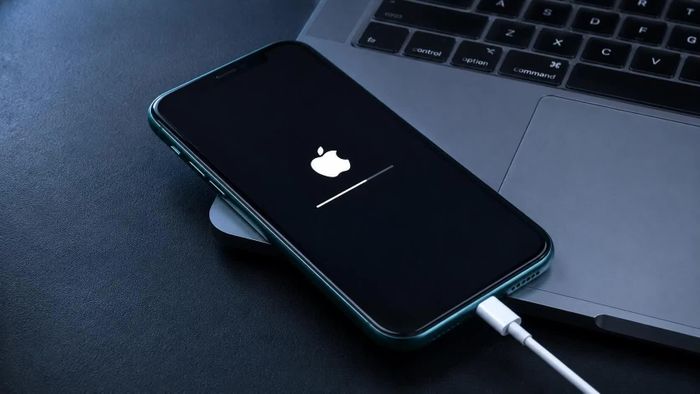 iPhone cần được chuẩn bị một số bước trước khi nâng cấp lên iOS 27