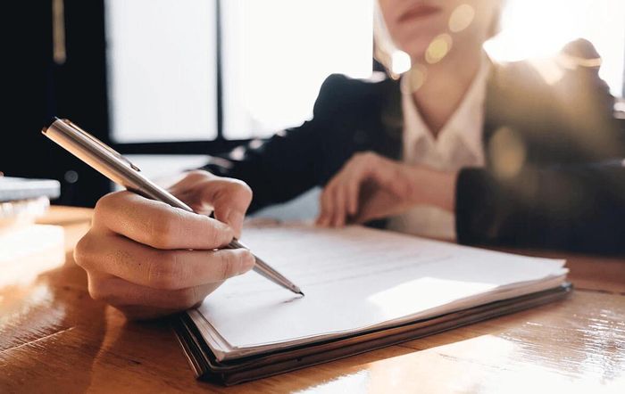 Nếu muốn dừng hợp đồng bảo hiểm, bạn cần hiểu rõ một số điểm để tránh phải chịu thiệt thòi