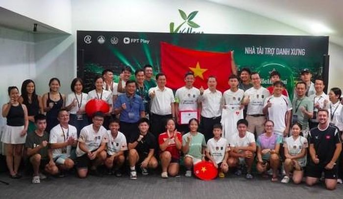 Lãnh đạo TP Đà Nẵng động viên, trao quà đến Đội tuyển Pickleball Việt Nam tham dự giải Pickleball World Cup 2026.