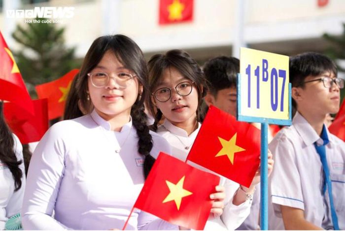 Học sinh trường THPT Trần Phú, TP.HCM trong buổi lễ khai giảng năm học 2025-2026.