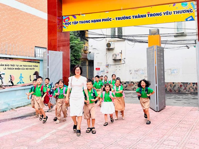 Sau sắp xếp, mạng lưới trường học công lập trên địa bàn phường Kim Liên (Hà Nội) được tinh gọn từ 21 xuống còn 11 trường. Ảnh: Nguyên Bảo