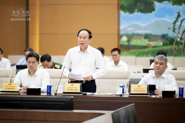 Phó Thủ tướng Chính phủ Lê Tiến Châu phát biểu tại phiên họp. Ảnh: media.quochoi.vn