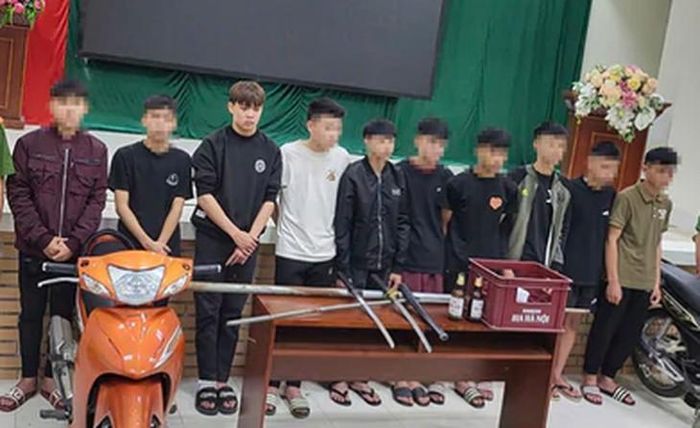 Các đối tượng tại cơ quan điều tra. Ảnh: Công an tỉnh Sơn La.