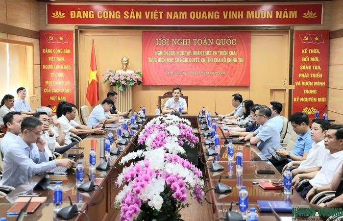 Tại điểm cầu Bộ Y tế. Ảnh: Trần Minh