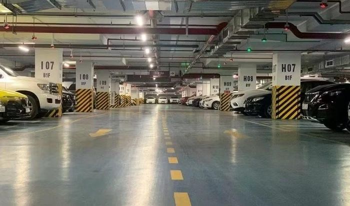 Phạt đến 200 triệu đồng nếu bán, cho thuê chỗ để xe ô tô trong chung cư trái quy định (Ảnh minh họa)