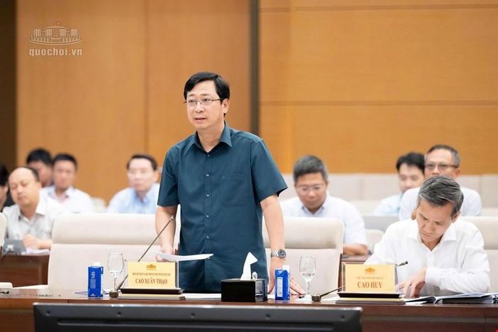 Phó Chủ tịch UBTƯ MTTQ Việt Nam Cao Xuân Thạo phát biểu tại phiên họp (Ảnh: Quochoi.vn)
