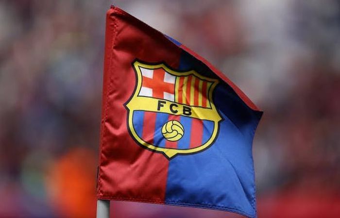 Barcelona đạt doanh thua chạm mốc 1 tỷ euro.