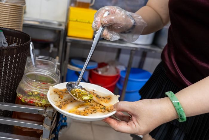  Bánh canh Nam Phổ Bà Ba giữ hương vị truyền đời hơn 60 năm. 