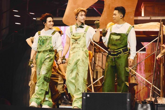 Nhong nhong nhong sau đó cũng giành thứ hạng cao trên đường đua thịnh hành âm nhạc. Tiết mục tạo được viral nhất định trên một số nền tảng mạng xã hội.