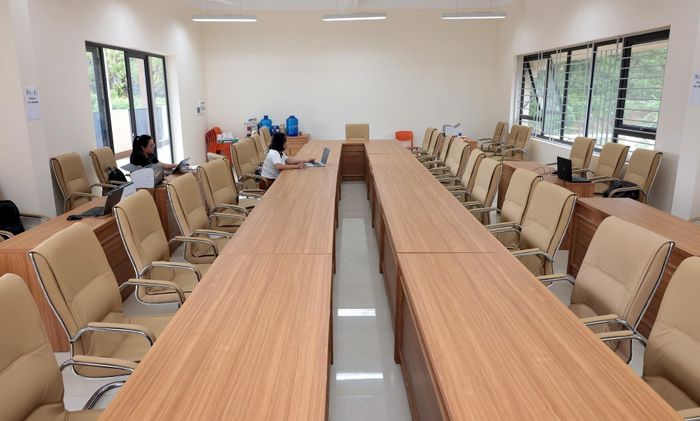 Trường phổ thông nội trú Tiểu học và THCS Mường Khương có vốn đầu tư 255 tỷ đồng với những trang thiết bị hiện đại đáp ứng chỗ học cho 980 học sinh vùng biên giới. Ảnh: Trần Việt - TTXVN