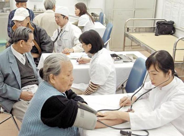 Từng bước nâng cao chất lượng dịch vụ trong bảo vệ, chăm sóc người cao tuổi