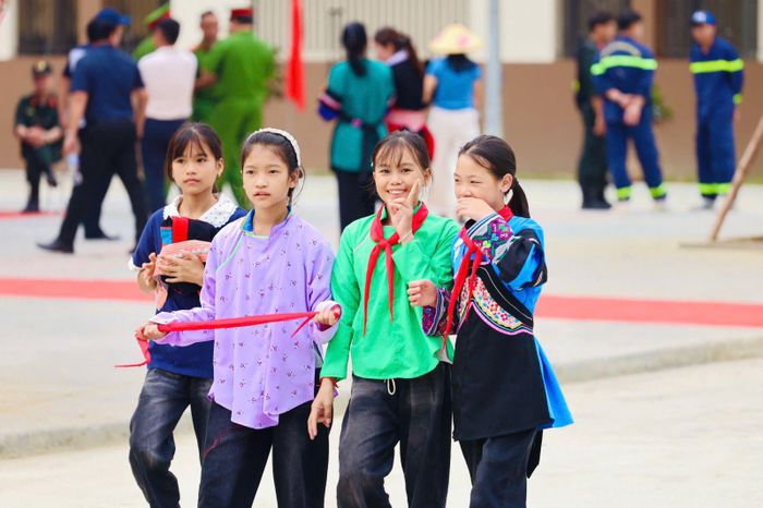 Học sinh Mường Khương háo hức chờ đón Lễ khai giảng năm học 2026-2027