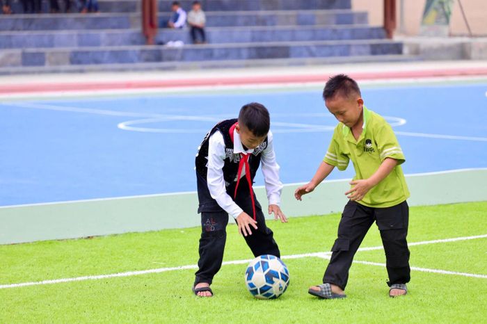 Những hoạt động thể thao, vui chơi trên sân trường góp phần tạo nên không khí sôi nổi trong những ngày đầu năm học