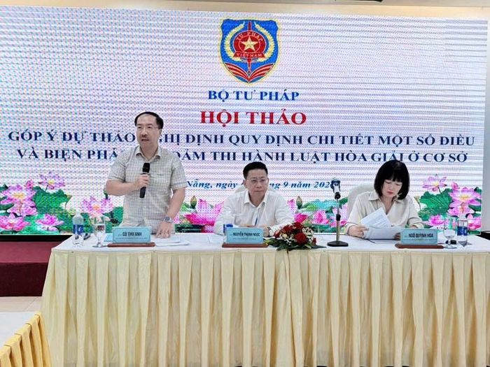 Cục trưởng Cục Phổ biến, giáo dục pháp luật và Trợ giúp pháp lý (Bộ Tư pháp) Cù Thu Anh phát biểu định hướng nội dung Hội thảo - Ảnh: DA