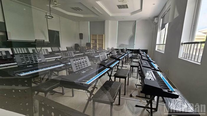 Phòng học âm nhạc. (Ảnh: LÊ ĐÌNH THÌN)