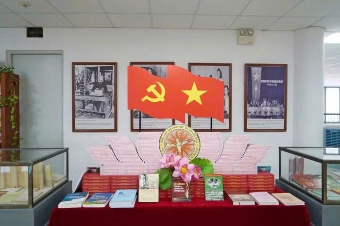 Một góc "Không gian văn hóa Hồ Chí Minh" tại Viện Hàn lâm Khoa học xã hội Việt Nam.
