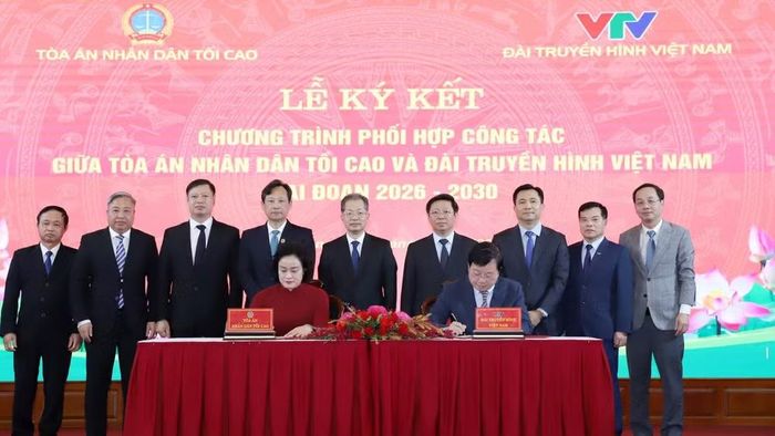 Lễ ký kết Chương trình phối hợp công tác giữa hai bên. (Ảnh: MAI ĐỈNH)