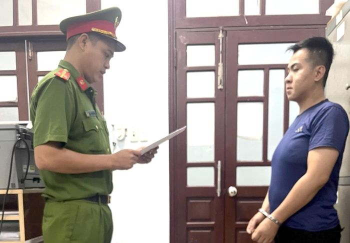 2 đối tượng liên quan đến hành vi sử dụng trái phép chất ma túy.