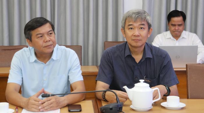  Đại biểu tham dự buổi lễ trao khen thưởng 