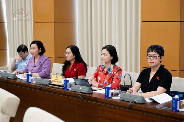  Đại biểu dự họp. Ảnh: CỔNG THÔNG TIN ĐIỆN TỬ QUỐC HỘI 