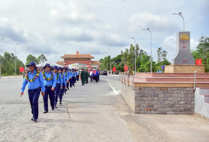 Các đội K lên đường sang Campuchia thực hiện nhiệm vụ tìm kiếm, quy tập hài cốt liệt sĩ