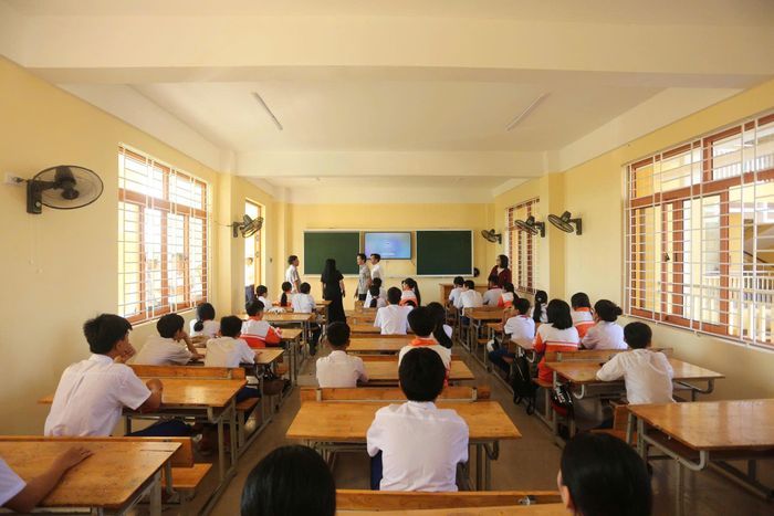 Trụ sở Sở NN-MT tỉnh Quảng Trị (cũ) được cải tạo thành tại Phân hiệu Trường THCS Phan Đình Phùng. Ảnh: ĐỨC NGHĨA 