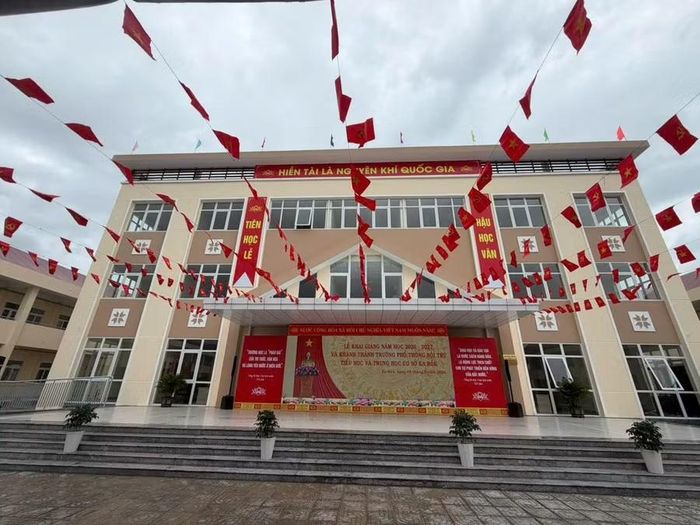 Công tác chuẩn bị tại Trường PTNT Tiểu học và THCS Ea Rốk.