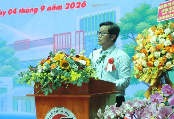 Ông Đinh Chí Thịnh phát biểu tại lễ khánh thành.