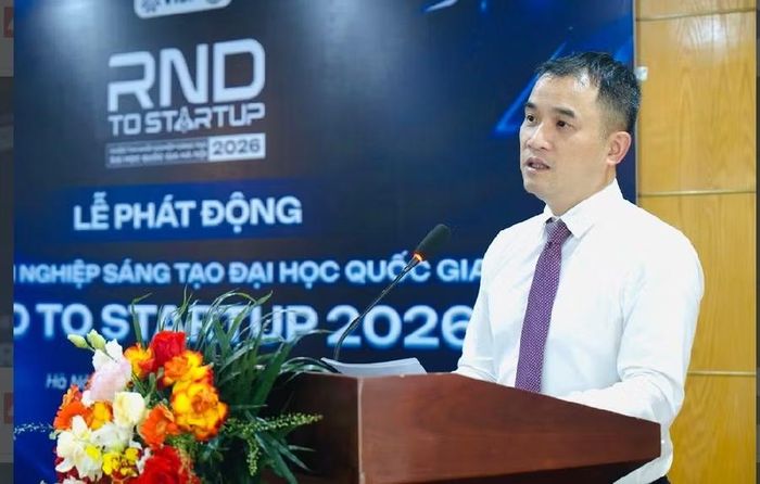 PGS.TS Phạm Bảo Sơn, Phó Giám đốc Đại học Quốc gia Hà Nội, phát biểu tại lễ phát động cuộc thi.