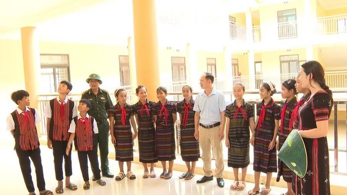 Ngôi trường hiện đại sắp khánh thành và đi vào hoạt động.
