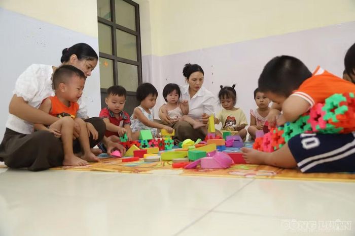Giáo viên Trường Mầm non Hợp Thịnh số 1.
