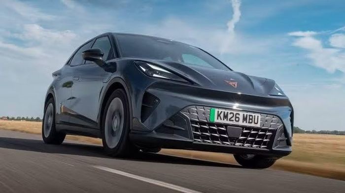 Xe điện Cupra Raval.