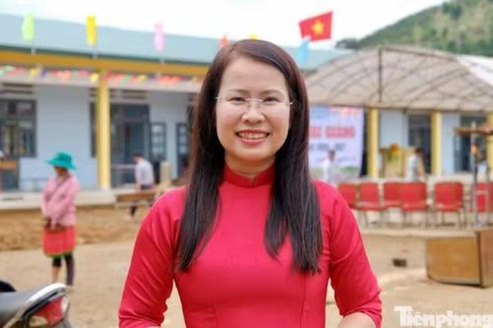 Cô Hoàng Hải Yến - Hiệu trưởng Trường Tiểu học Liêng Srônh.
